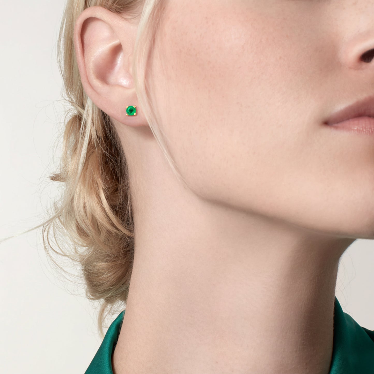 Emerald Stud Earring