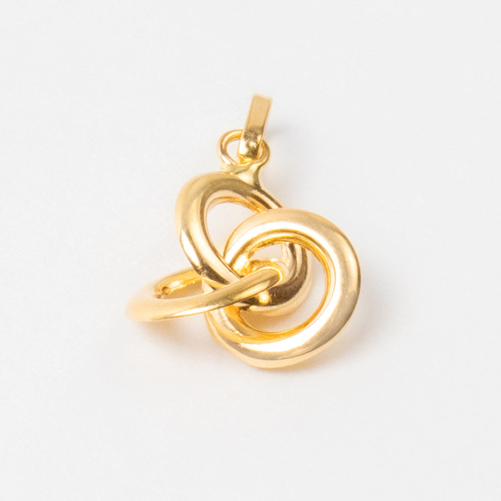 Knot Pendant